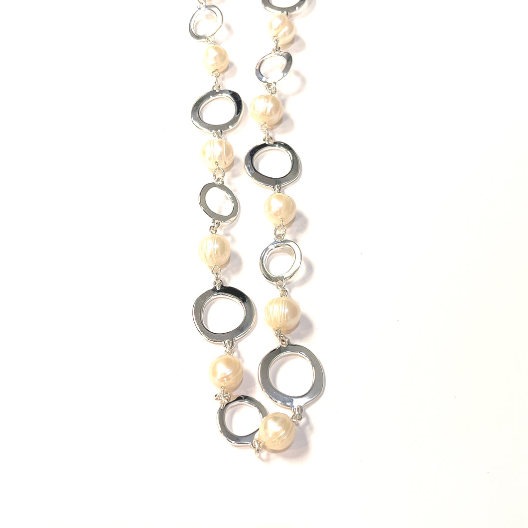 Pearl & Polished Circle Long Necklace